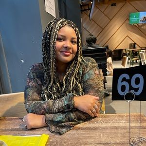 Meet your Posher, Miah